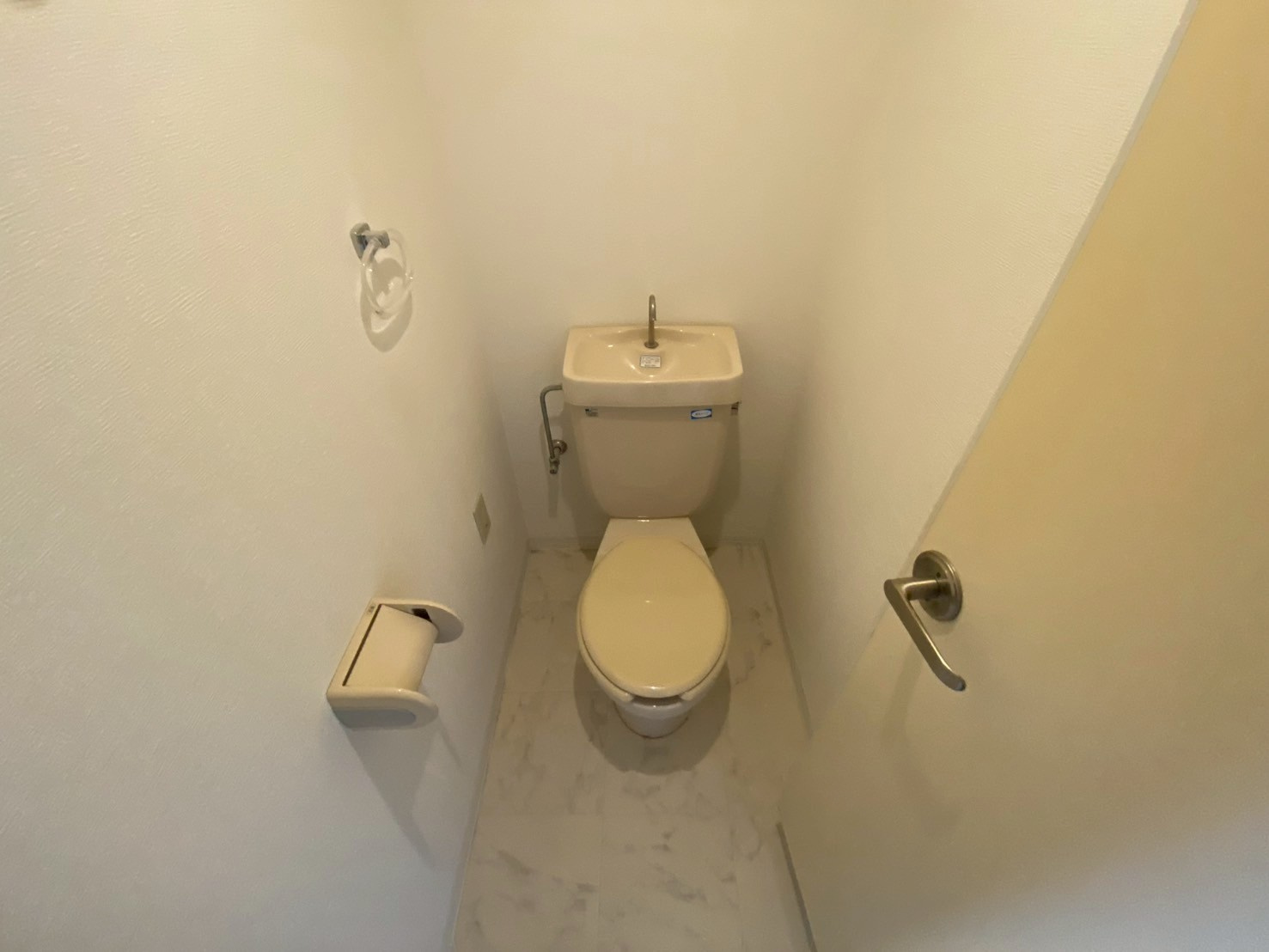 芦屋三木マンションのトイレ