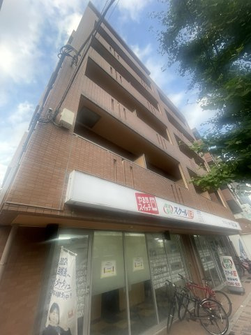 ペルレ世田谷の外観