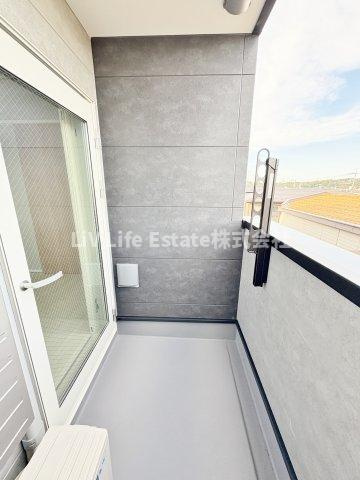 MOMO HOUSE東村山（旧：ＭＥＬＤＩＡ東村山Ⅱ）のバルコニー