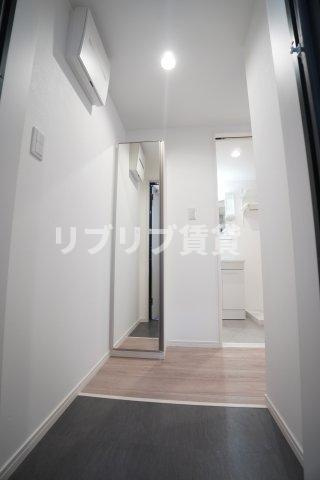 LUANA INAGE（ルアーナイナゲ）の玄関