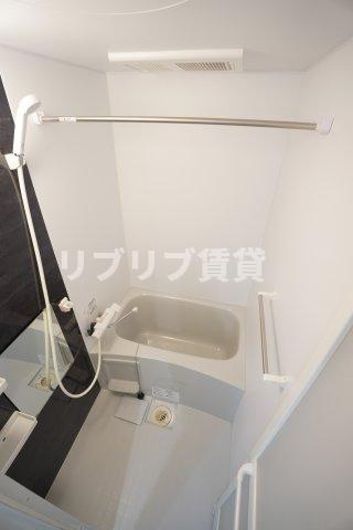 LUANA INAGE（ルアーナイナゲ）の浴室