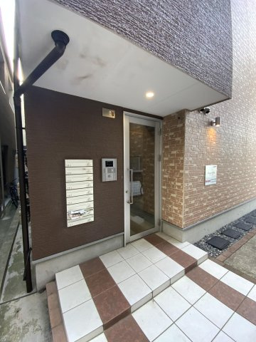 Piajet井尻のエントランス