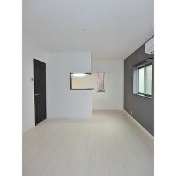 DHガーデン井尻南の居間・リビング