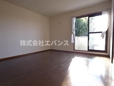 【寝室】 | ファミーユ星久喜