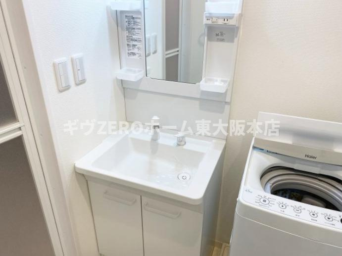 グランエクラ田島の洗面所