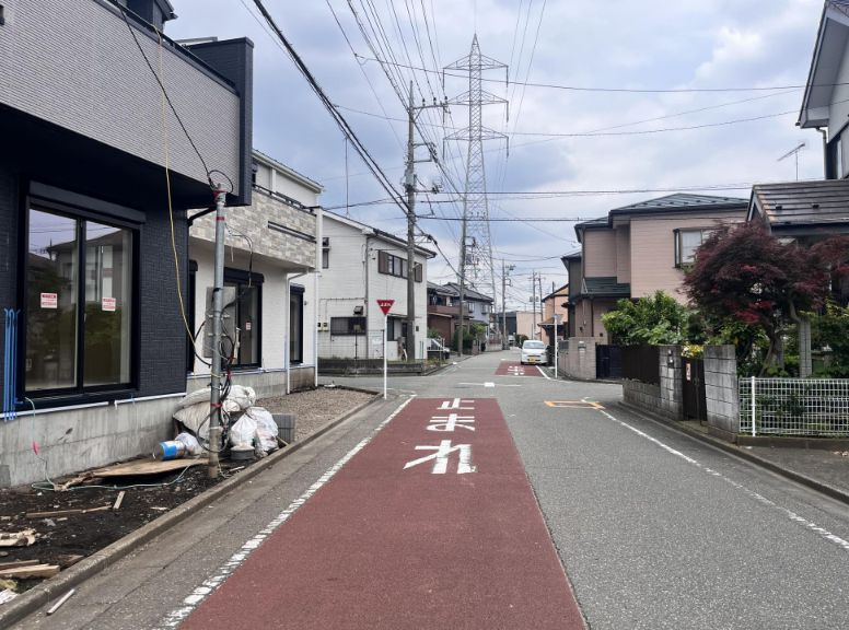 緑区二本松2丁目新築戸建て　1号棟の前面道路含む現地写真|前面道路含む現地写真です