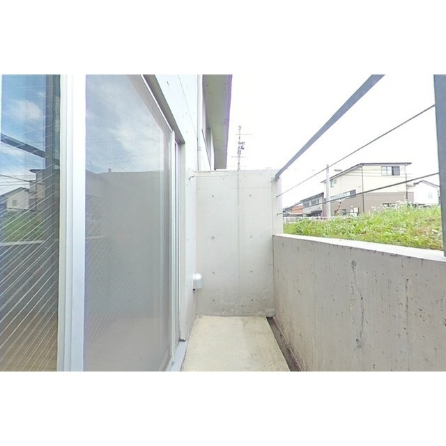 岐阜市南鶉４丁目のアパートのバルコニー