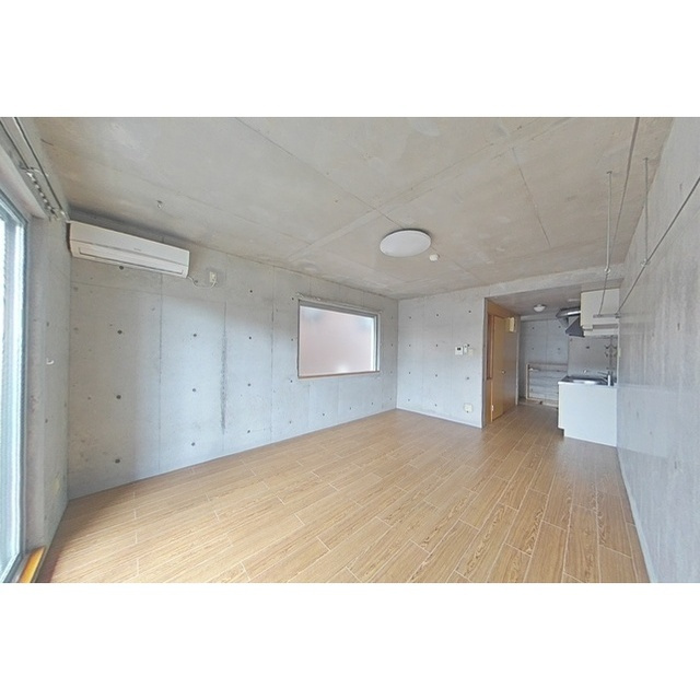 岐阜市南鶉４丁目のアパートの居間・リビング