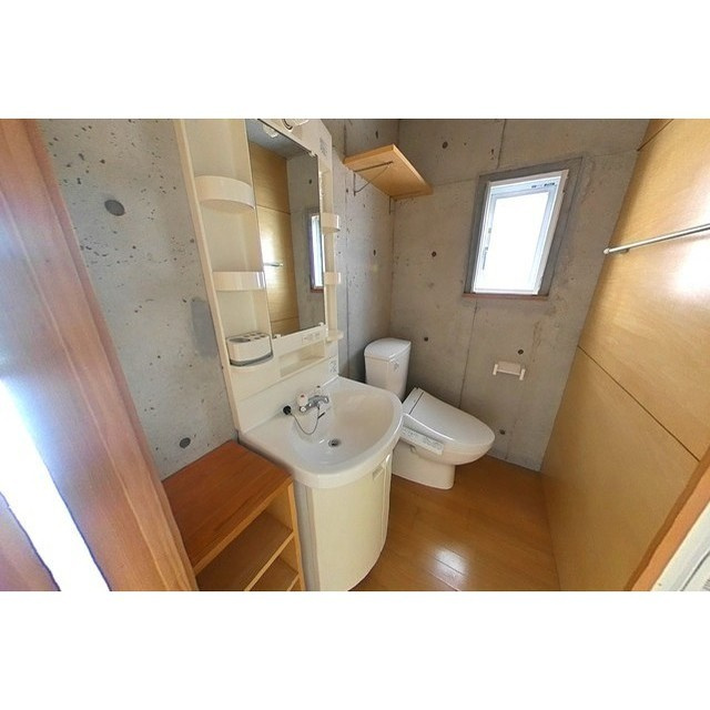 岐阜市南鶉４丁目のアパートの洗面所