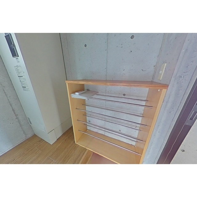 岐阜市南鶉４丁目のアパートの玄関