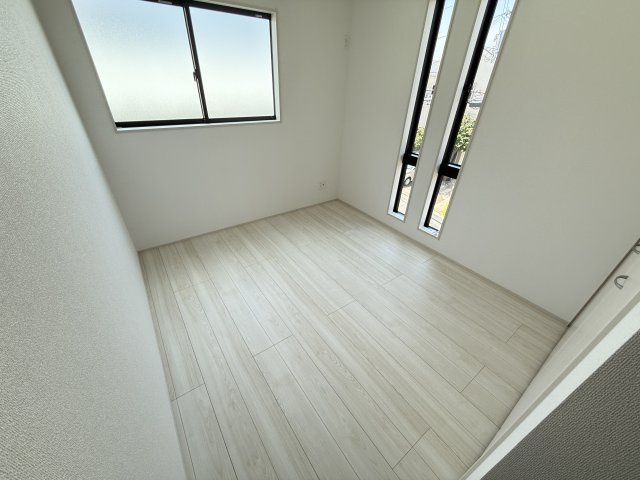 グラファーレ堺市上野芝向ケ丘町の洋室