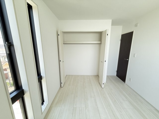 グラファーレ堺市上野芝向ケ丘町の収納