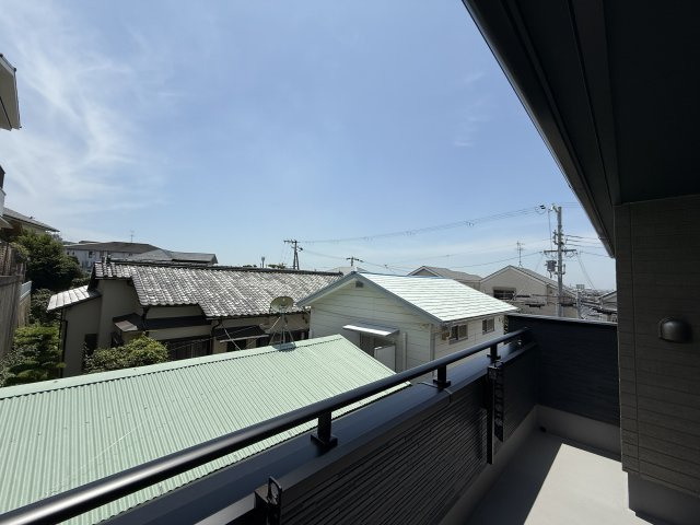 グラファーレ堺市上野芝向ケ丘町のバルコニー