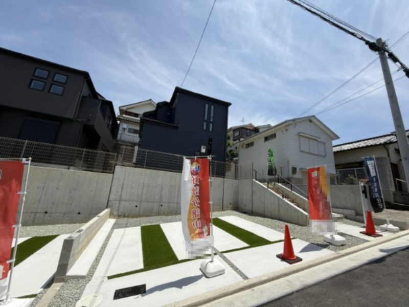 グラファーレ堺市上野芝向ケ丘町の前面道路含む現地写真