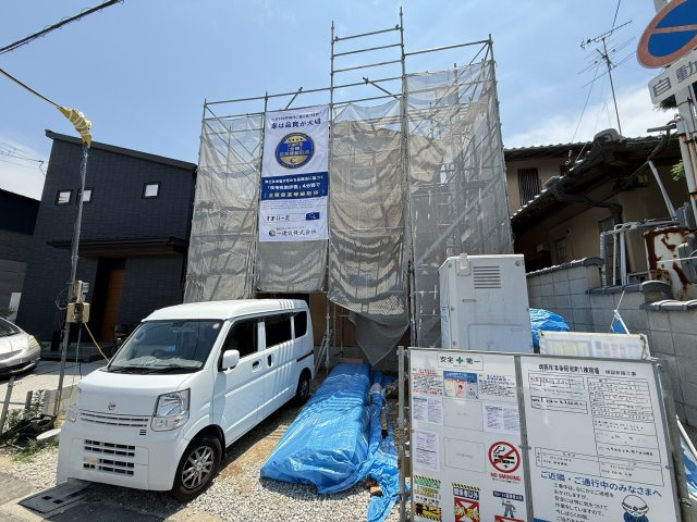 堺市西区浜寺昭和町　新築一戸建ての外観