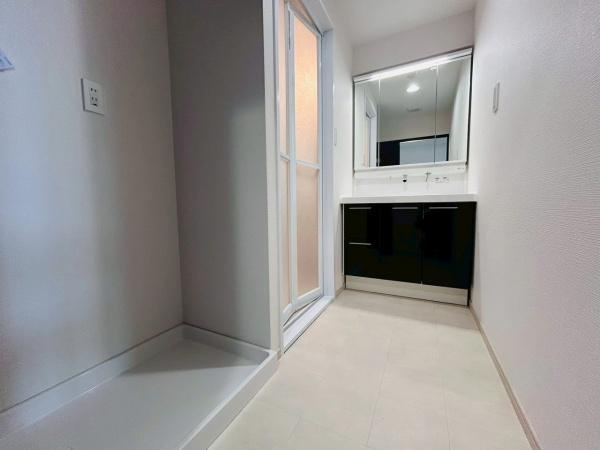 【独立洗面台】 | エバーランドシティ新泉北８番館　中古マンション