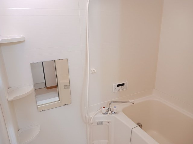 グランド・ルーの浴室|コンパクトで使いやすいお風呂です