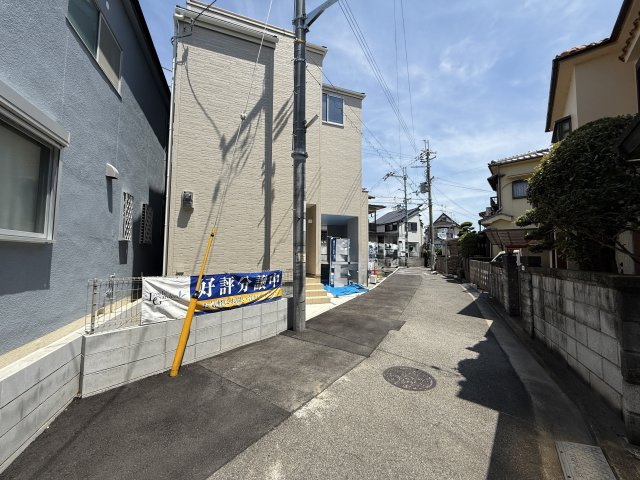 堺市東区引野町3丁新築の前面道路含む現地写真