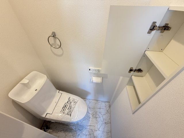 堺市東区菩提町　新築戸建のトイレ