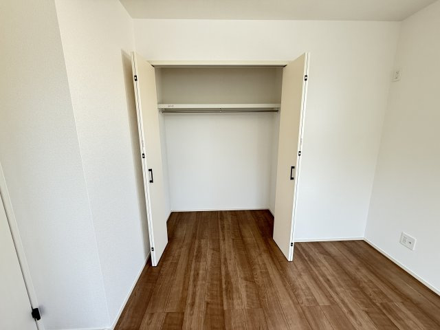 堺市東区菩提町　新築戸建の収納