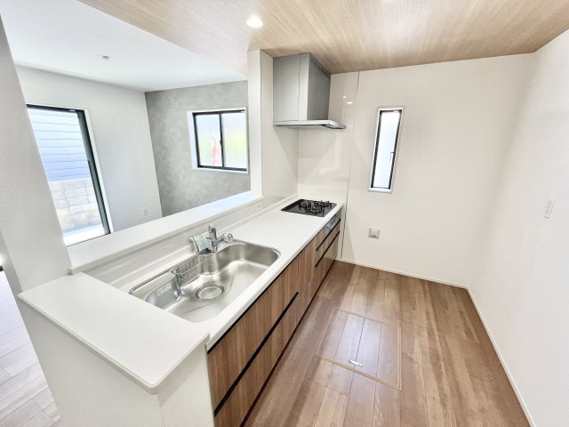 堺市東区菩提町　新築戸建のキッチン