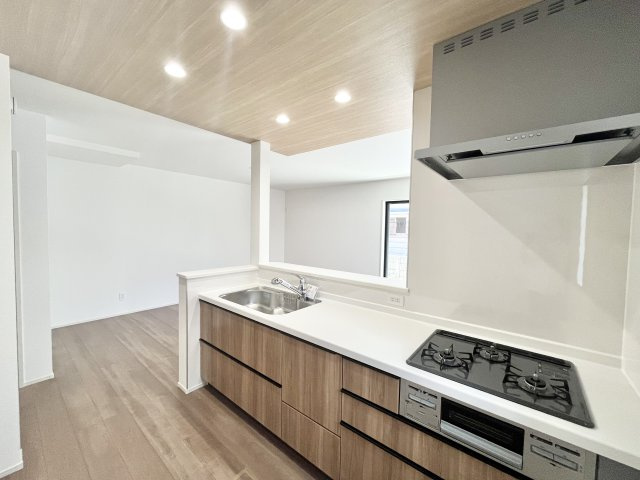 堺市東区菩提町　新築戸建のキッチン