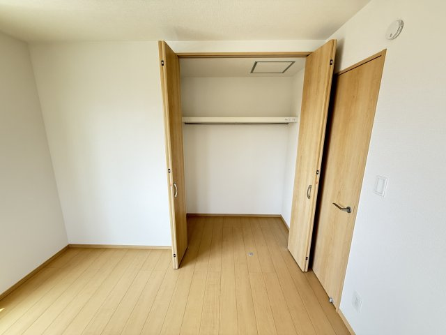 堺市東区高松　新築一戸建ての収納