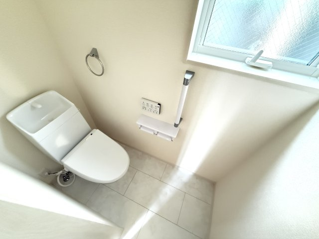 北野田　新築一戸建のトイレ