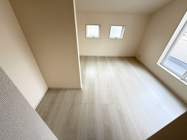 北野田　新築一戸建の洋室