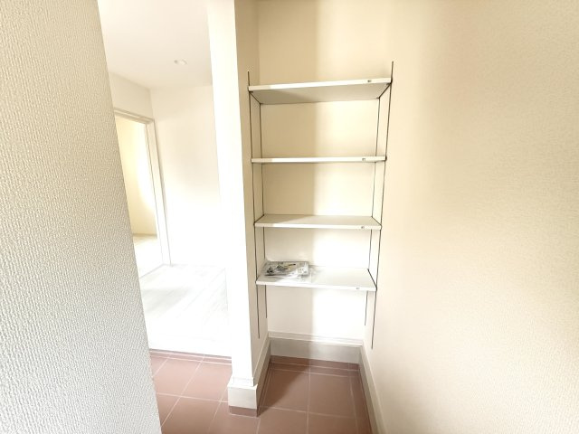 北野田　新築一戸建の玄関