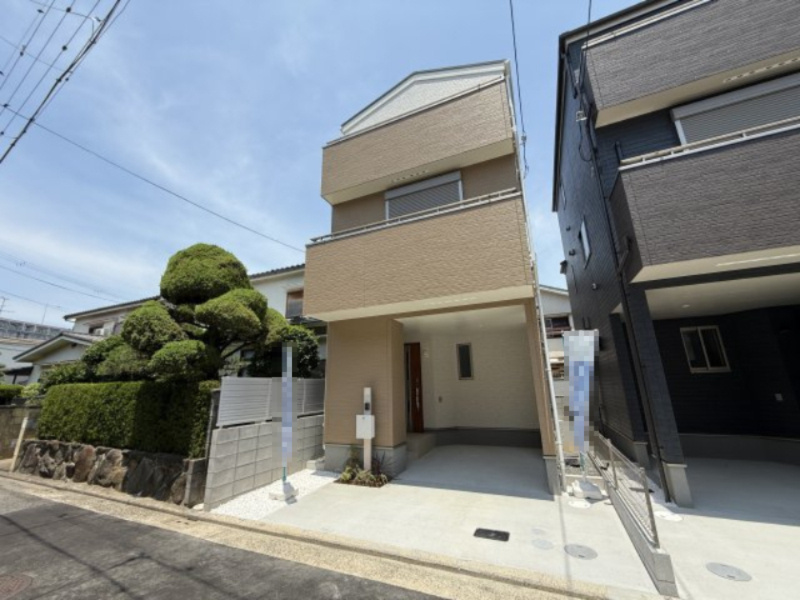 南野田　新築分譲住宅　全２区画の前面道路含む現地写真