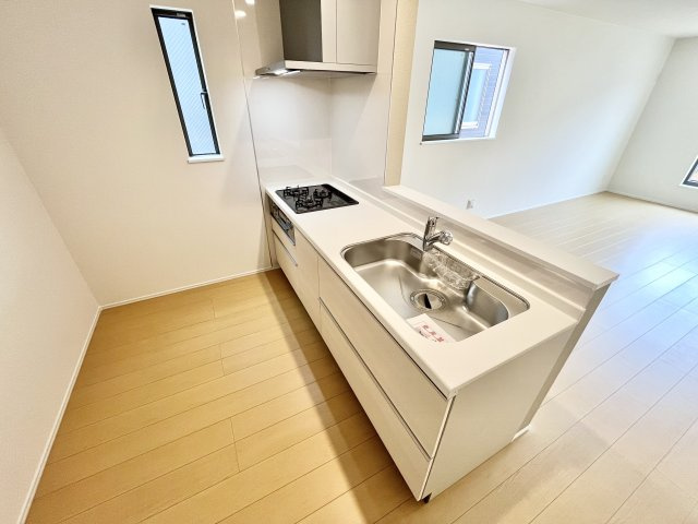 南野田　新築分譲住宅　全２区画のキッチン