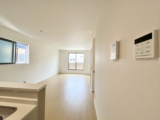 南野田　新築分譲住宅　全２区画の居間・リビング