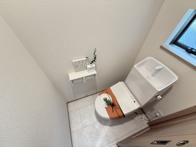 南野田　新築分譲住宅　全２区画のトイレ