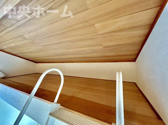 葛飾区堀切4丁目中古住宅の収納|ロフト