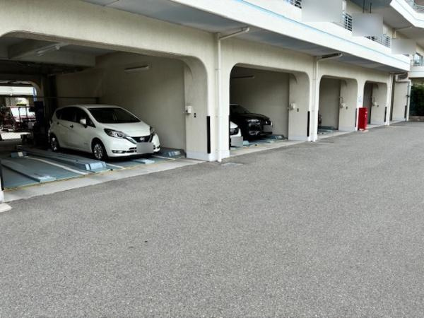 【駐車場】 | インテリジェントシティ