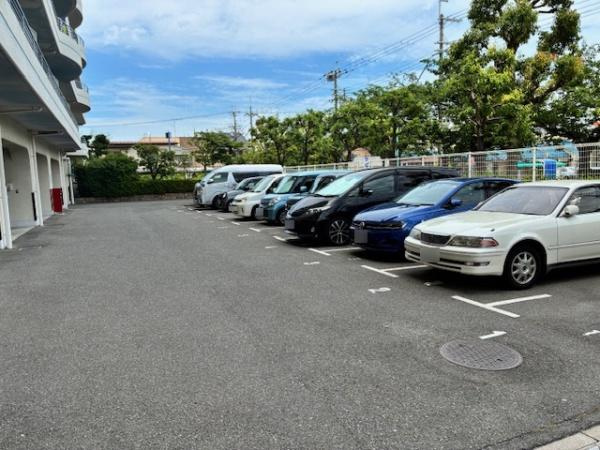 【駐車場】 | インテリジェントシティ