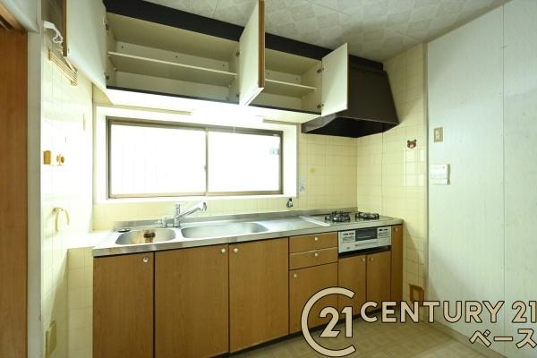 生駒郡安堵町大字東安堵の中古一戸建のキッチン