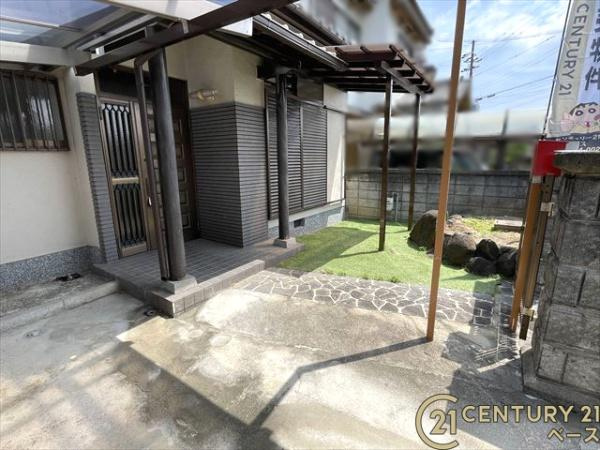 生駒郡安堵町大字東安堵の中古一戸建のその他|■現地撮影写真■ 日当たりも良くガーデニングなど楽しめます。