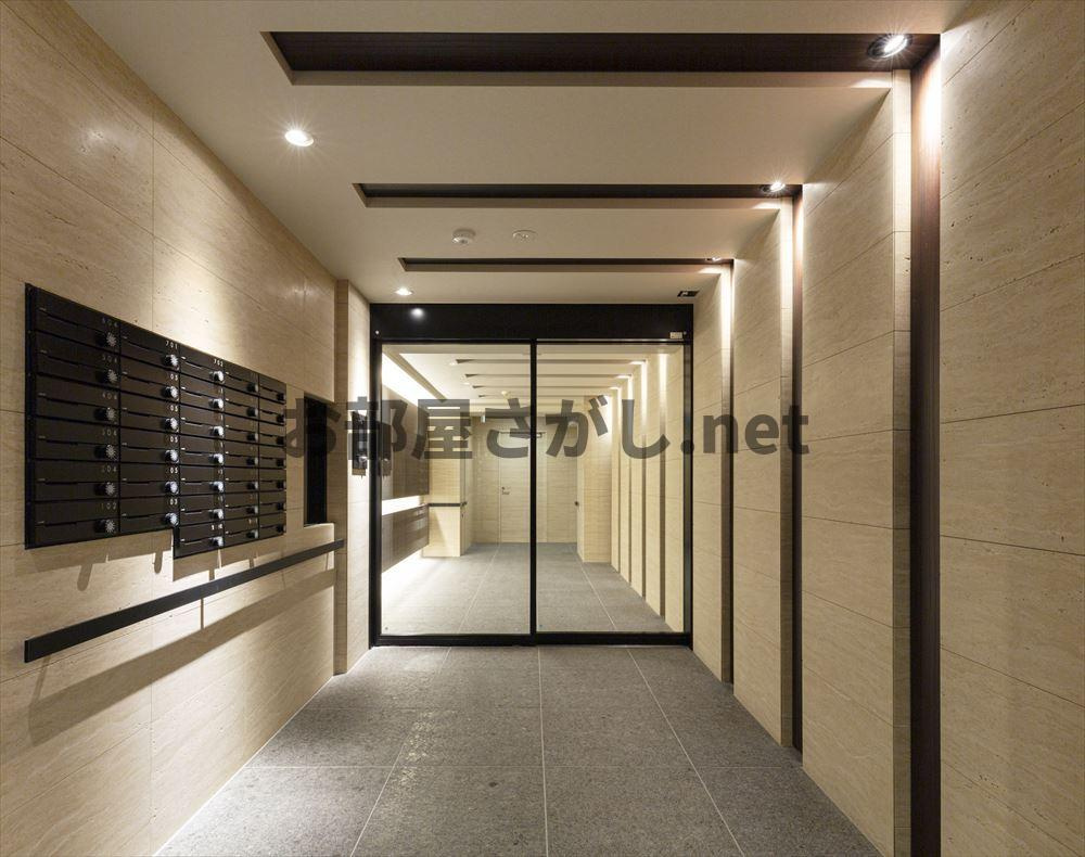 DIPS野方のエントランス|建物の内部です