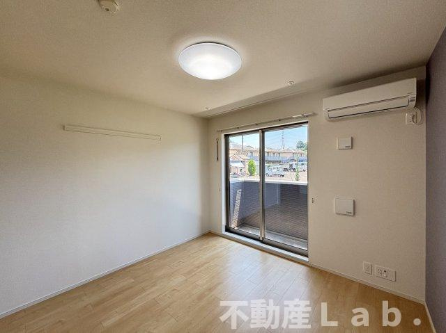 カーサ　ラフィネ　Ⅰの居間・リビング