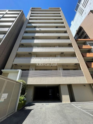 【外観】 | サンアルカス | 明るい色合いのタイルがオシャレな外観のマンションです♪