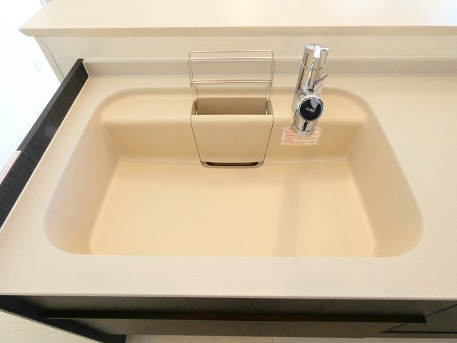 アウルステージ西市のキッチン|お手入れしやすいシンプルなつくりのシンクです。