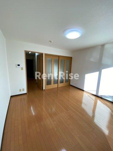 サン・friends+1の居間・リビング