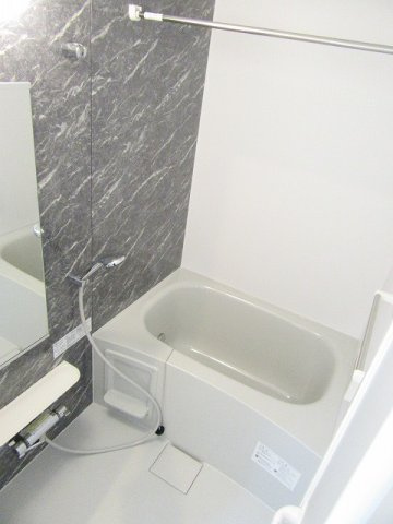 プリムローズ　光の浴室