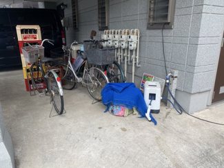 【駐車場】