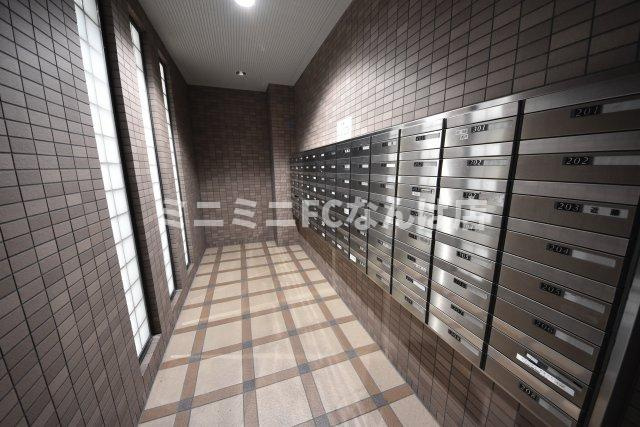 大阪市西区江戸堀３丁目の賃貸マンション