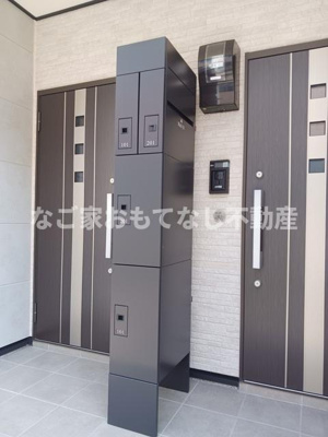 【エントランス】 | Lazos