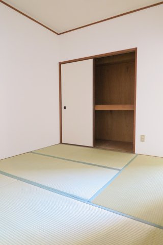 カーサベラ桜川の和室