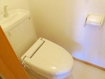 【トイレ】 | セイント・ヨシ | シンプルで使いやすいトイレです